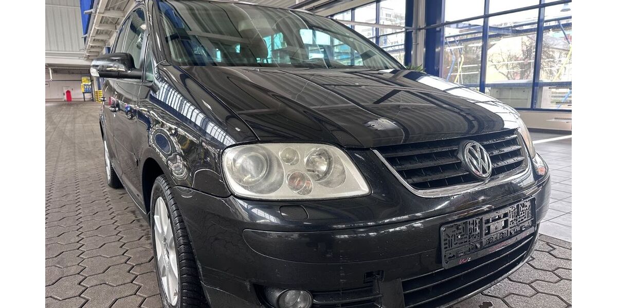VW Touran 259.000 km 2.599 &euro; Brühl (Nähe Köln) 50321