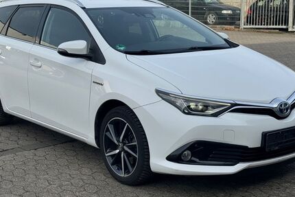 Toyota Auris 170.360 km 11.450 &euro; Bornheim 53332