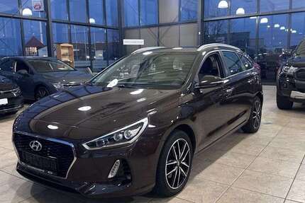 Hyundai i30 150.000 km 11.980 € Erftstadt 50374