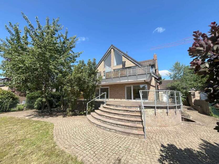 Haus zum Mieten in Troisdorf 1.530 € 173 m²