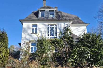 Haus Solingen Central - 10 Zimmer, 300 m&sup2;, 795.000&euro; | Angebot:25256759