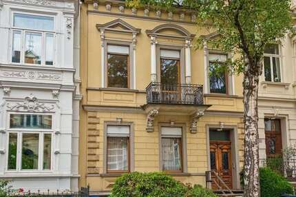 Haus Bonn Poppelsdorf - 7 Zimmer, 221 m&sup2;, 895.000&euro; | Angebot:27506897