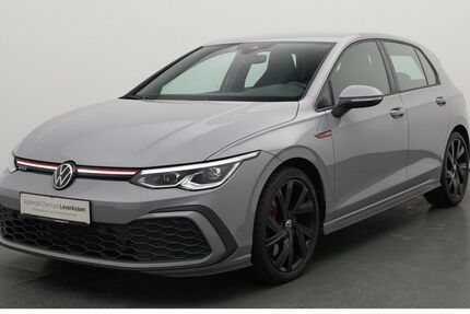 VW Golf 25.532 km 28.480 &euro; Leverkusen 51379