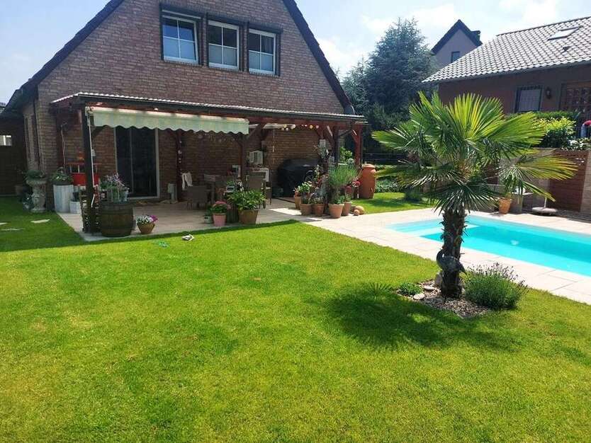 Haus zum Kaufen in KönigswinterThomasberg 589.000 € 191 m²