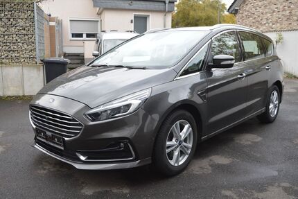 Ford S-Max 199.000 km 16.990 &euro; Köln Ostheim 51107