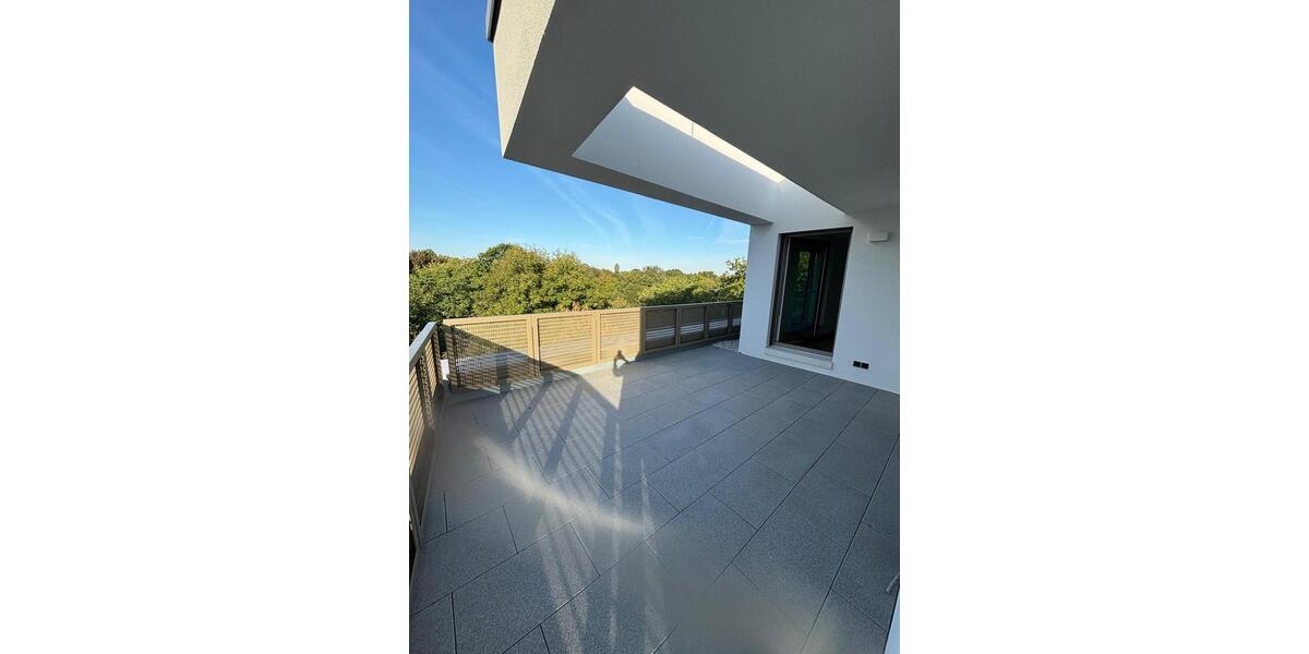 Dachgeschoßwohnung Köln Nippes - 3 Zimmer, 117 m&sup2;, 2.550&euro; | Angebot:27593412