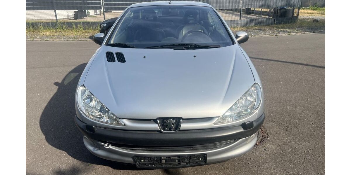 Peugeot 206 165.000 km 1.750 € Köln/Poll 51105
