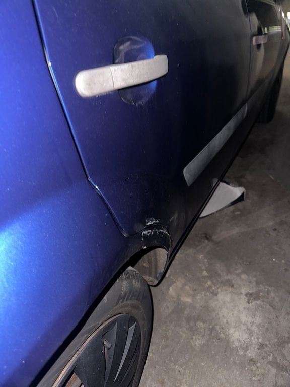 Ford Fiesta 188.000 km 1.800 € Köln 51145