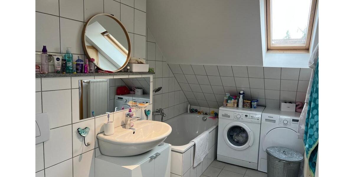 Maisonettenwohnung Brühl - 3 Zimmer, 114 m&sup2;, 1.350&euro; | Angebot:25429059