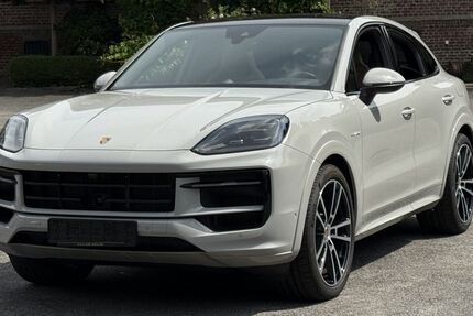 Porsche Cayenne 9.800 km 127.790 € Frechen (bei Köln) 50226