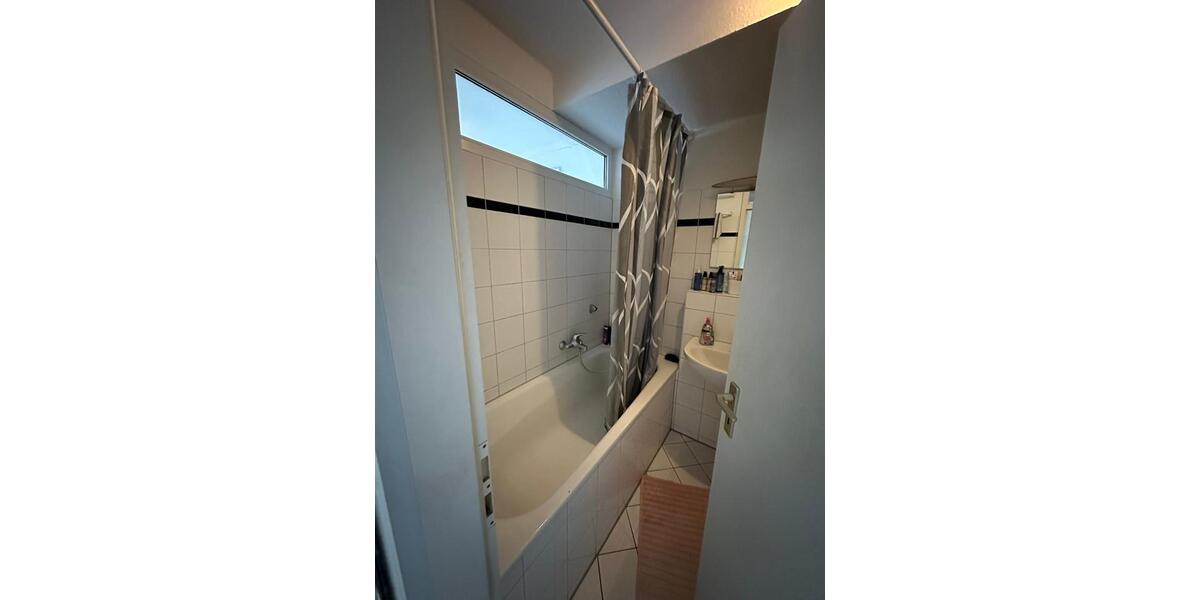 Etagenwohnung Hürth - 3 Zimmer, 69 m&sup2;, 329.000&euro; | Angebot:27137057