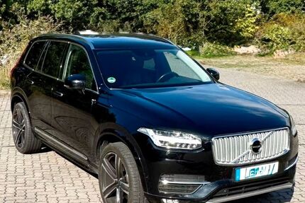 Volvo XC90 223.000 km 17.000 &euro; Köln 51145