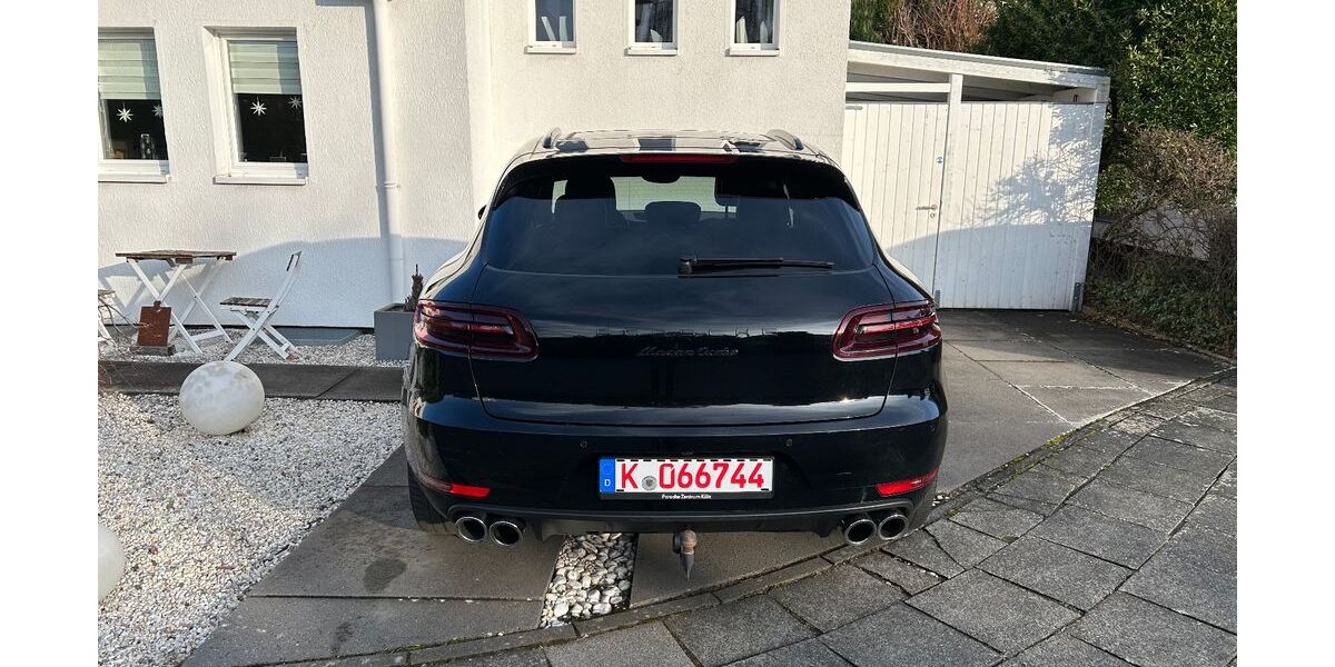 Porsche Macan 210.151 km 31.900 &euro; Köln 50829