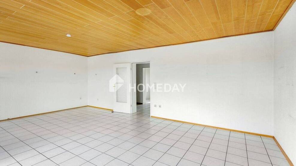 Raumwunder! Geräumige, helle 4-Zimmer-Wohnung auf 106 m² mit Westbalkon & TG-Stellplatz