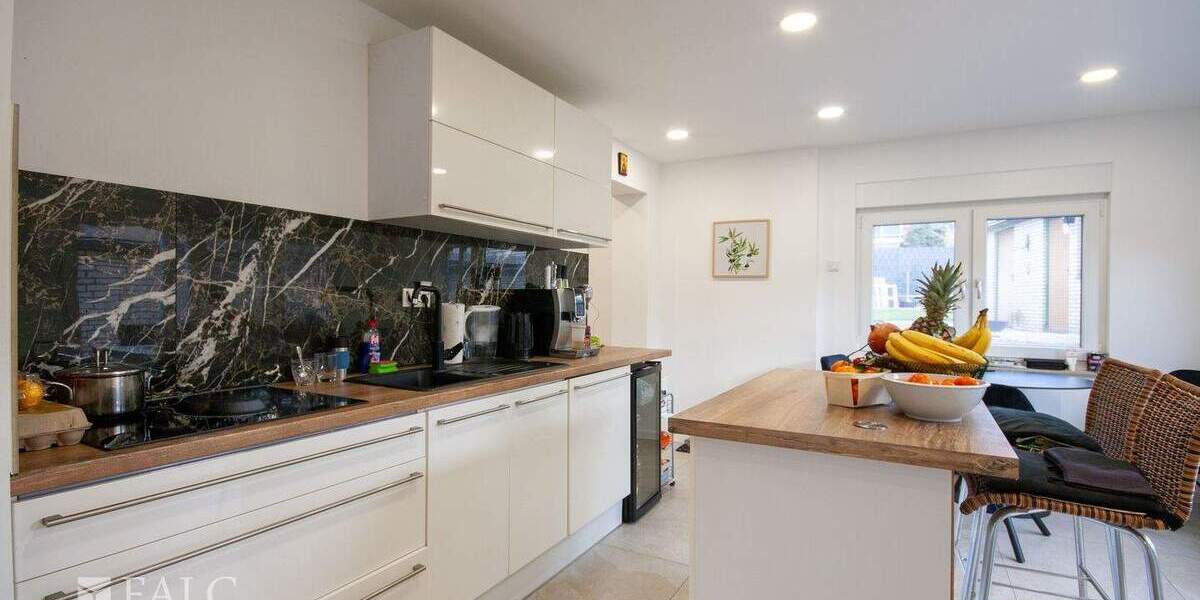 Doppelhaushälfte Kerpen Türnich - 4 Zimmer, 129 m&sup2;, 425.000&euro; | Angebot:25248869