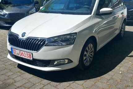 Skoda Fabia 132.000 km 8.999 &euro; Leichlingen 42799