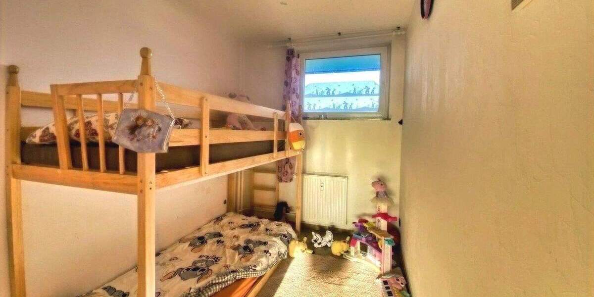 Etagenwohnung Leverkusen Manfort - 3 Zimmer, 64 m&sup2;, 124.900&euro; | Angebot:24812413