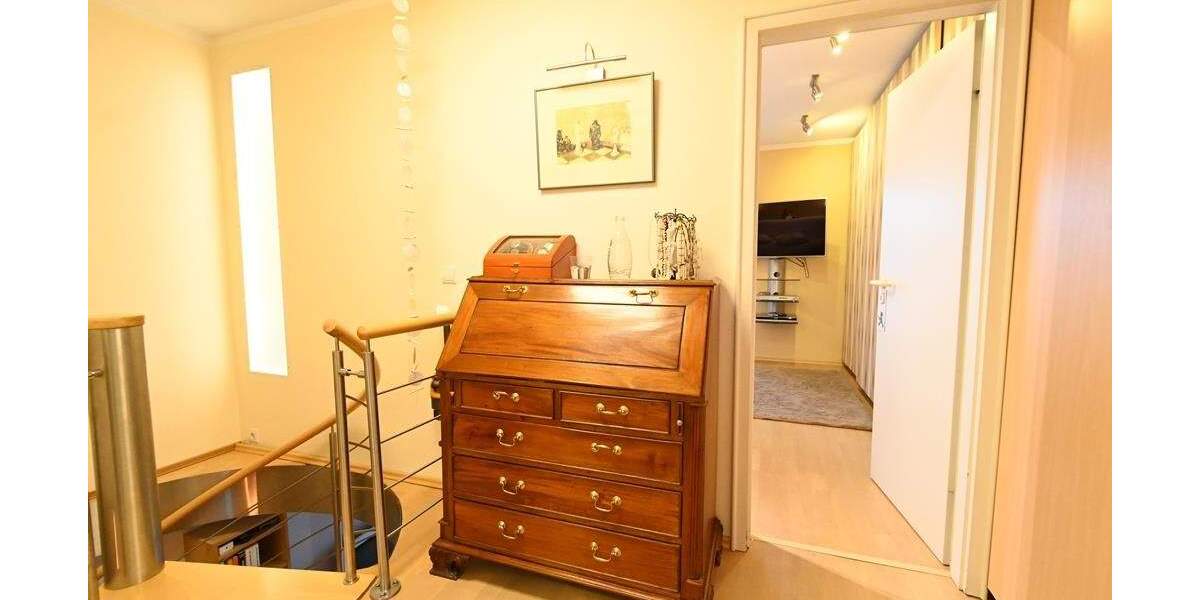 Etagenwohnung Leverkusen Opladen - 3 Zimmer, 85 m&sup2;, 285.000&euro; | Angebot:24116484