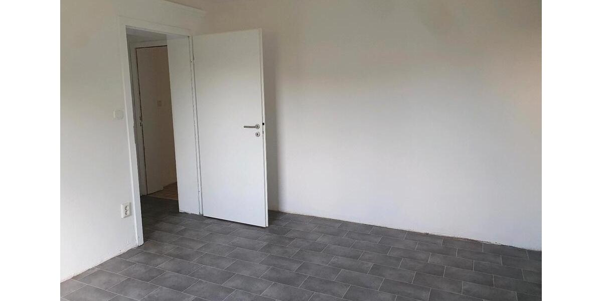 Erdgeschoßwohnung Köln Mülheim - 3 Zimmer, 60 m&sup2;, 850&euro; | Angebot:26269335