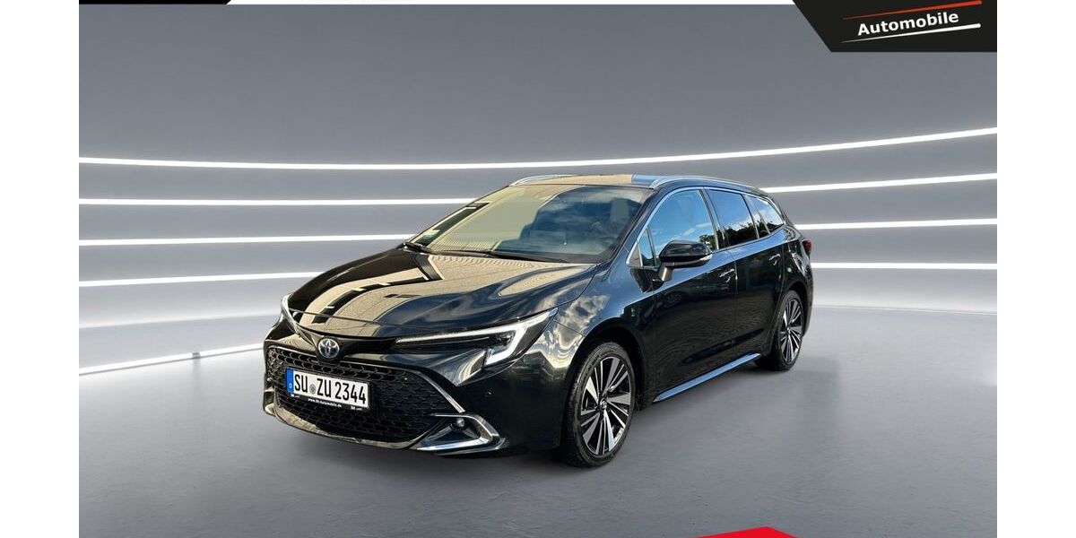 Toyota Corolla 9.900 km 31.390 € Köln 51149