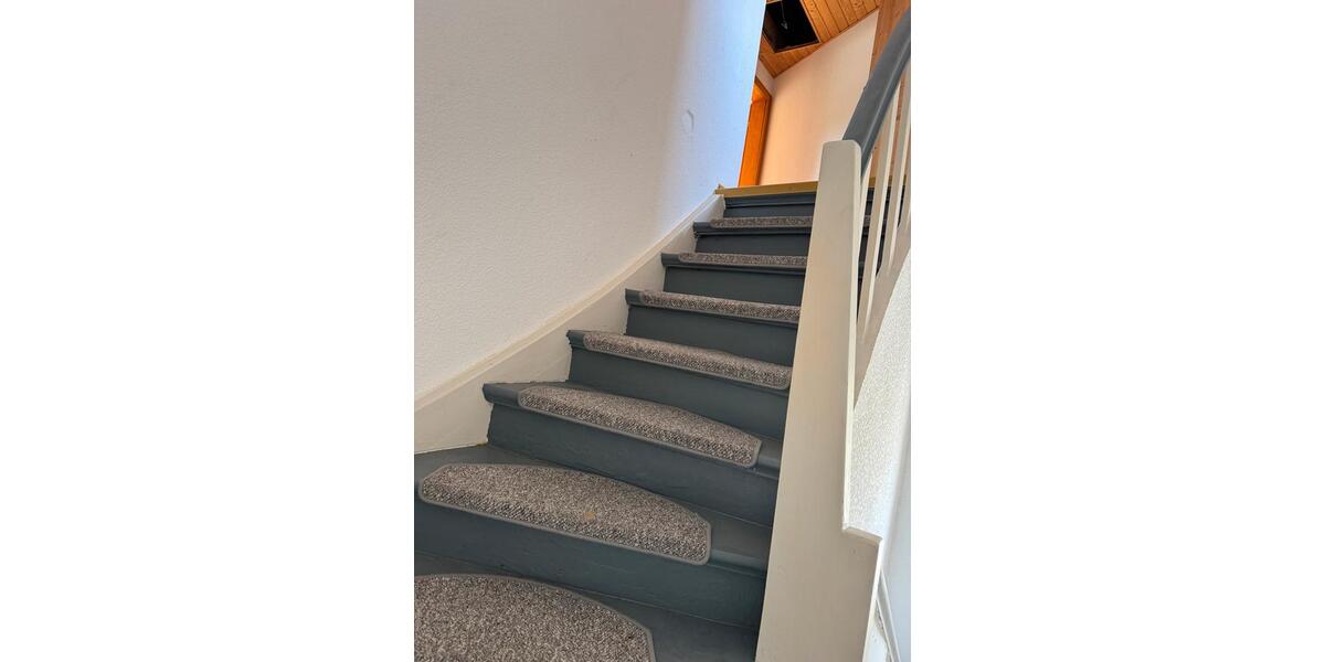 Doppelhaushälfte Siegburg - 7 Zimmer, 180 m&sup2;, 1.600&euro; | Angebot:25237395