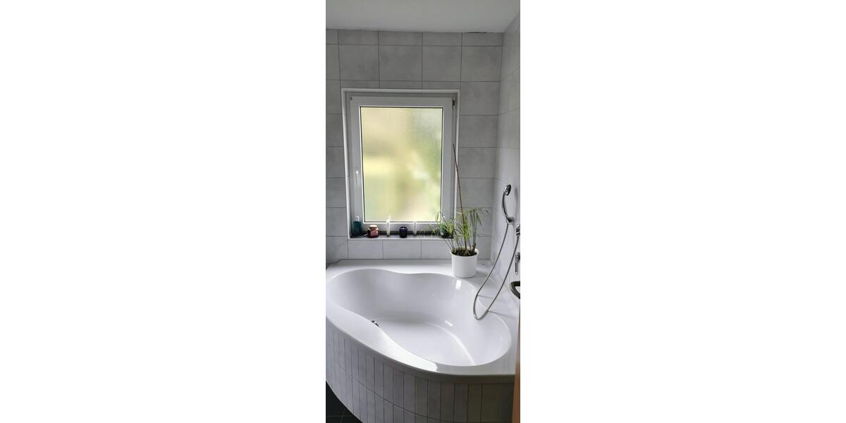 Einfamilienhaus Wermelskirchen - 6 Zimmer, 155 m&sup2;, 499.000&euro; | Angebot:26698952