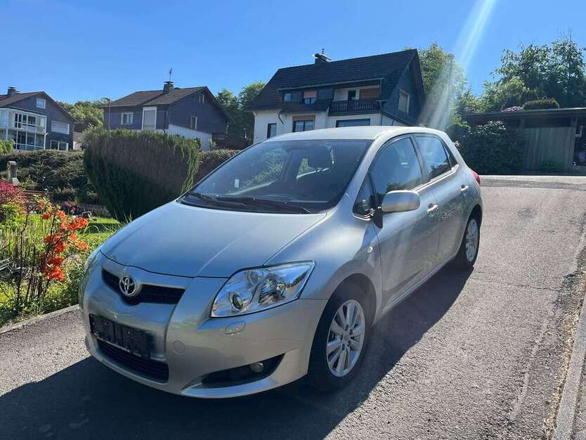 Auris