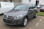 VW Tiguan TEAM orig.ATM ca 52 tkm XENON AHK PARKPILOT 112.432 km 10.598 &euro; Köln 50858