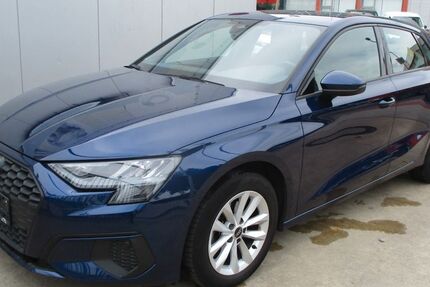 Audi A3 122.313 km 18.970 &euro; Köln 51105