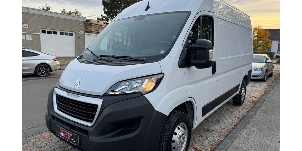 Peugeot Boxer 68.000 km 17.490 &euro; Troisdorf 53842