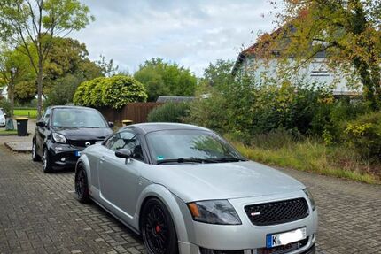 Audi TT 225.500 km 18.999 &euro; Köln 50859