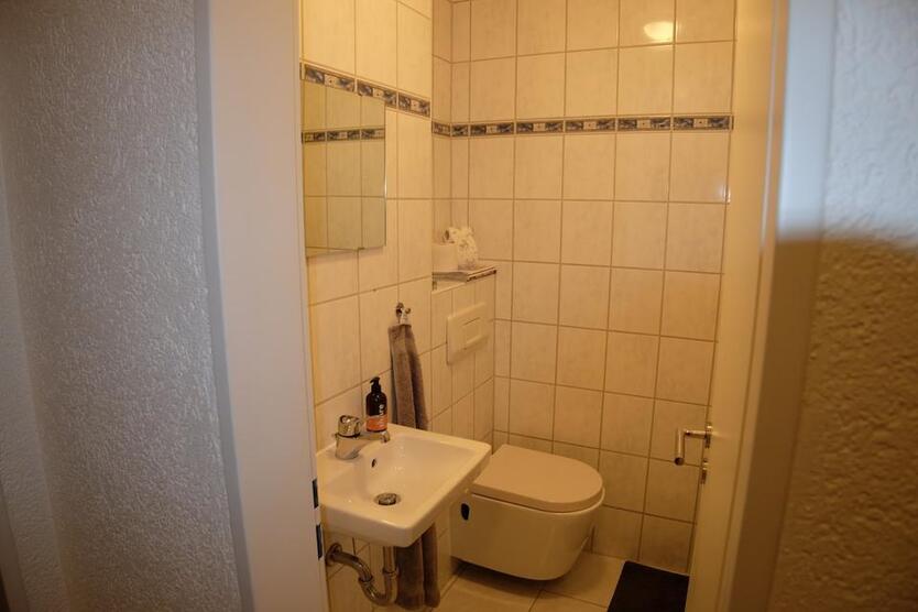 2-Zimmerwohnung mit Balkon, vollmöbliert in Bonn-Beuel