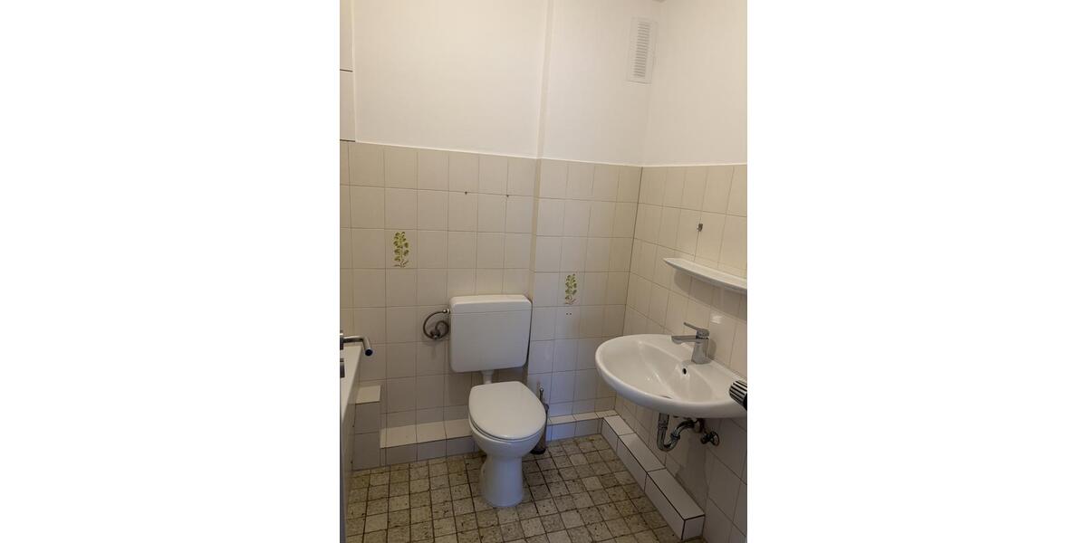 Geräumige 1-Zimmer-Wohnung in zentraler Lage von Troisdorf zu vermieten! zimmer