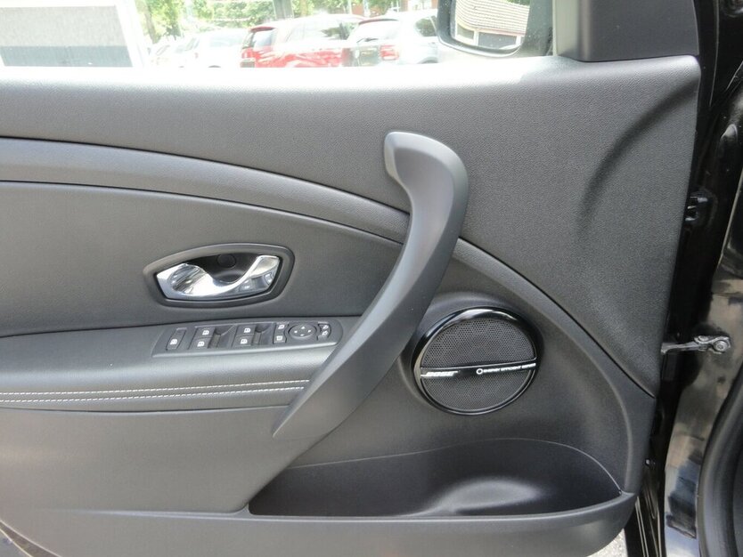 Renault Megane BOSE Edition Klima.Kette+ Motor überholt 150.000 km 5.990 € Neuss 41462