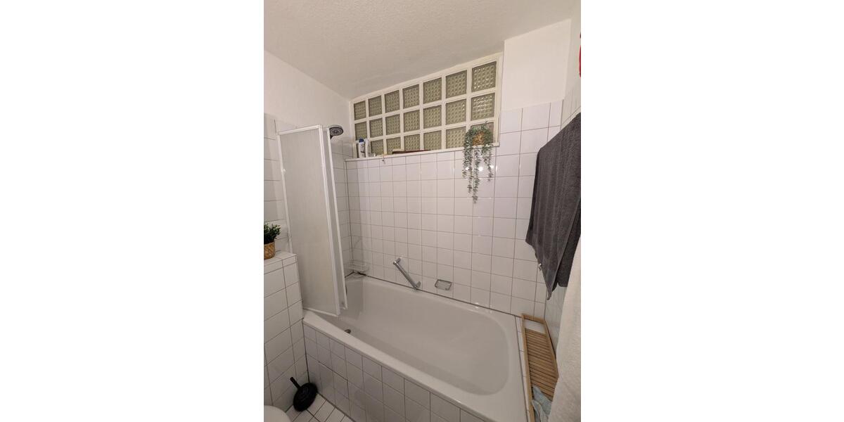Etagenwohnung Köln Lindenthal - 3 Zimmer, 75 m&sup2;, 1.400&euro; | Angebot:25448235
