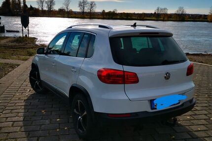 VW Tiguan 80.000 km 9.800 € troisdorf 56844