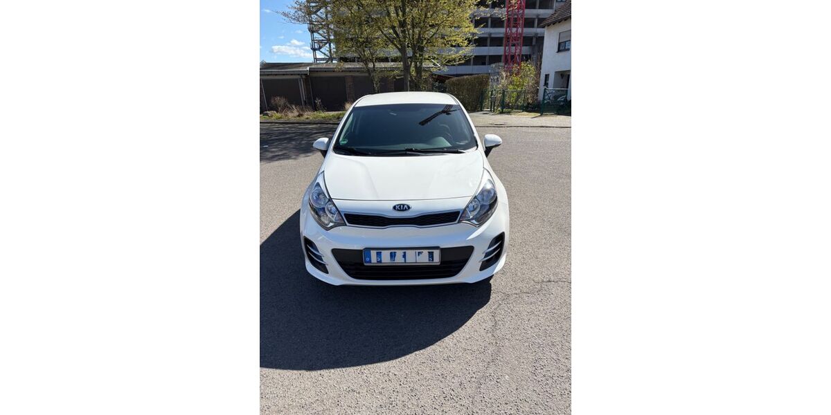 Kia Rio 60.597 km 7.800 &euro; Bonn 53117