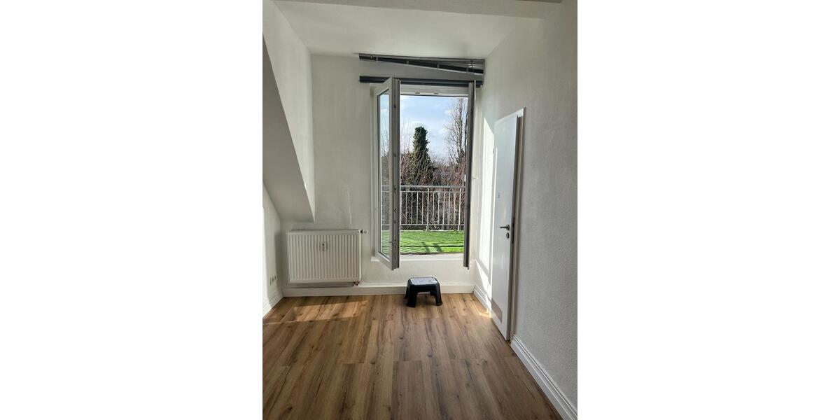 Etagenwohnung Bonn Beuel-Mitte - 1 Zimmer, 17 m&sup2;, 360&euro; | Angebot:25218152