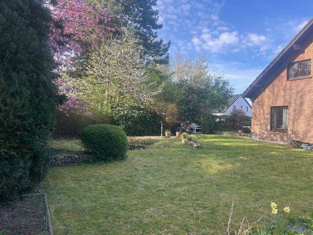 Einfamilienhaus Sankt Augustin Mülldorf - 6 Zimmer, 180 m&sup2;, 750.000&euro; | Angebot:26093078