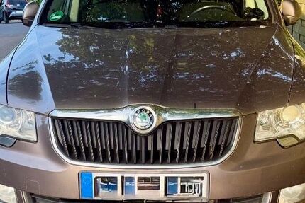 Skoda Superb 248.000 km 5.500 &euro; Odenthal 51519