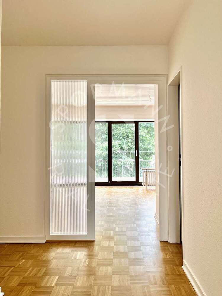 Wohnung zum Mieten in Düsseldorf 975 € 53 m²