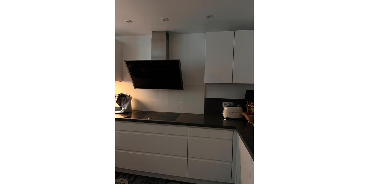 Reihenhaus Solingen Central - 6 Zimmer, 120 m&sup2;, 2.300&euro; | Angebot:25767922