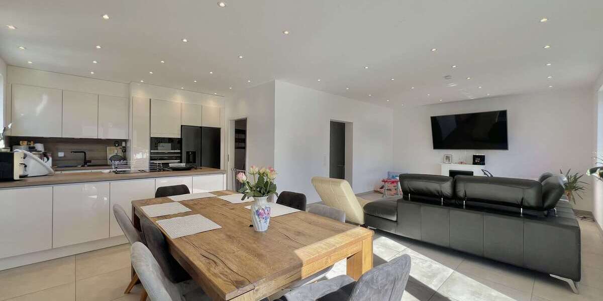 Einfamilienhaus Rösrath - 7 Zimmer, 213 m&sup2;, 675.000&euro; | Angebot:26169468