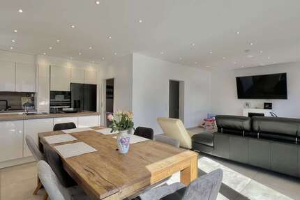 Haus Rösrath - 7 Zimmer, 213 m&sup2;, 675.000&euro; | Angebot:26169468