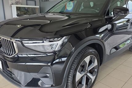 Volvo XC40 28.283 km 30.950 &euro; Bergheim 50126