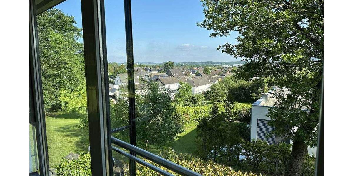 Etagenwohnung Hennef - 3 Zimmer, 108 m&sup2;, 299.000&euro; | Angebot:25739497