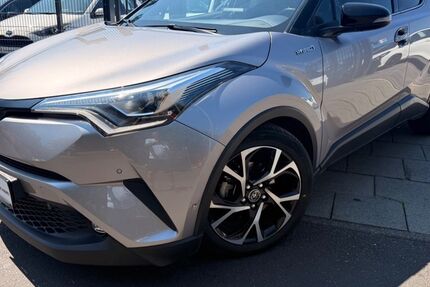 Toyota C-HR 79.231 km 17.190 &euro; Köln 51065