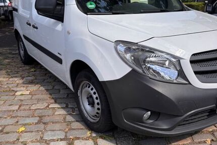 Mercedes-Benz Citan 249.000 km 5.900 &euro; Köln 50676