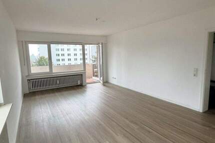 Wohnung Brühl - 3 Zimmer, 74 m&sup2;, 1.100&euro; | Angebot:25738901