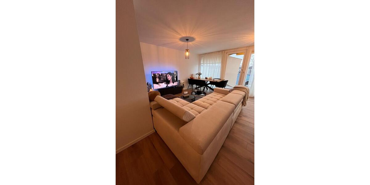 Renovierte 4-Zimmer-Maisonette mit Balkon, 2 Bädern & Einbauküche 4 zimmer